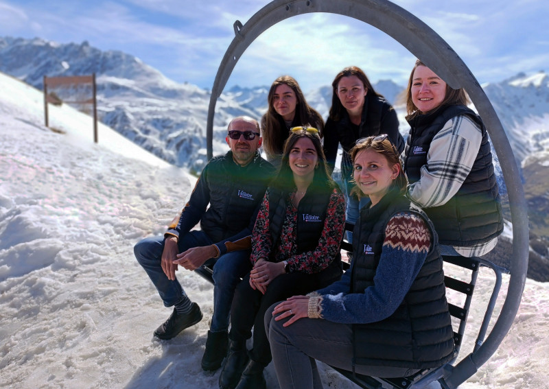 photo-equipe-valloire-reservations