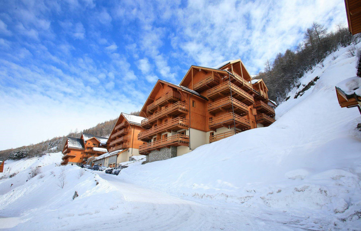 PIED DE PISTE - LES CHALETS DE LA VALLEE D'OR ODALYS HIVER - VALLOIRE LES CHARBONNIERES