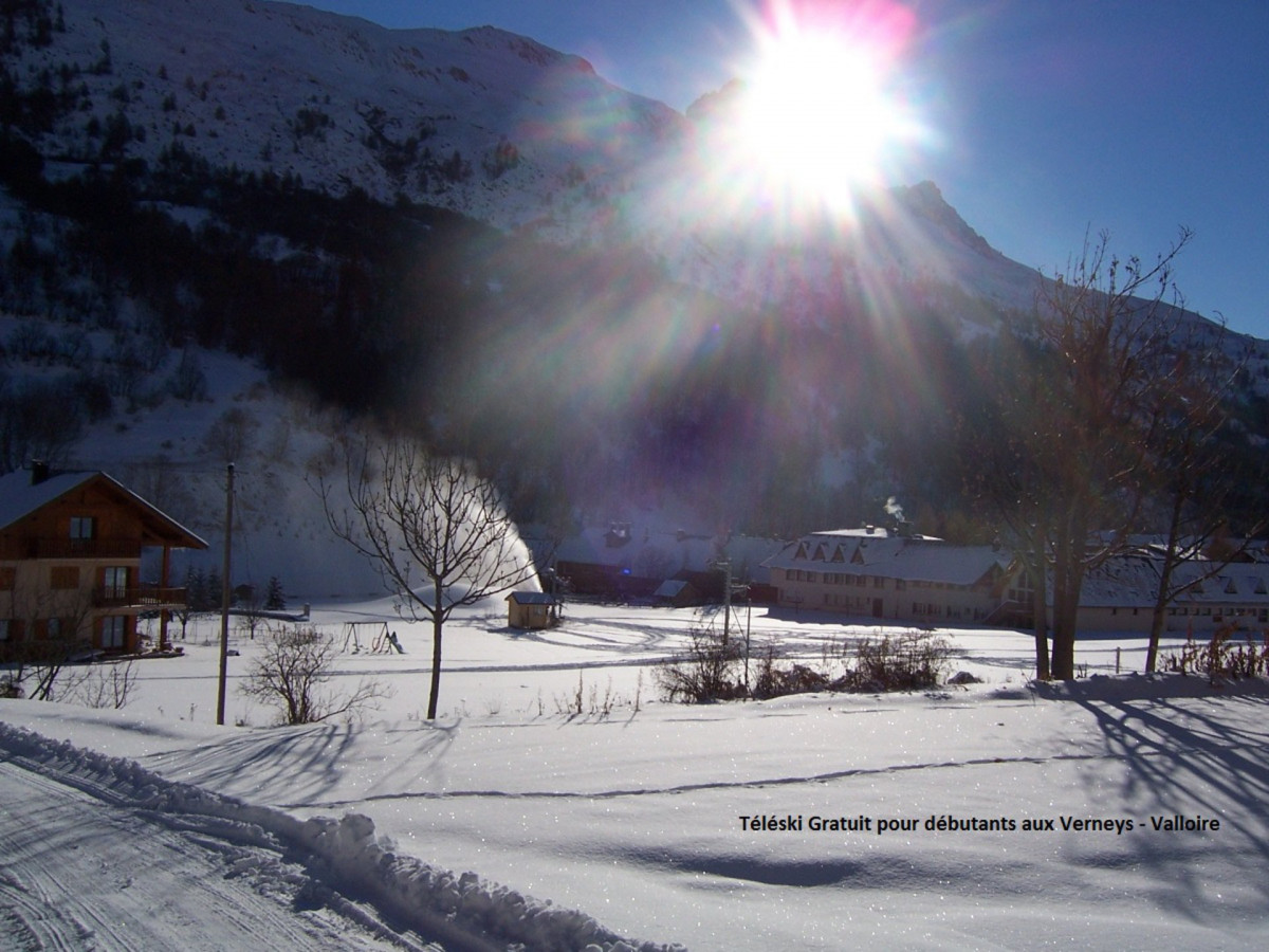 TÉLÉSKI DÉBUTANTS DES VERNEYS - SÉJOUR SKI - LE THYMEL - VALLOIRE