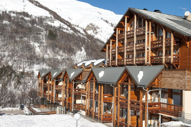 VUE 1 LE HAMEAU DE VALLOIRE - VALLOIRE LES CHOSEAUX - VALLOIRE RESERVATIONS