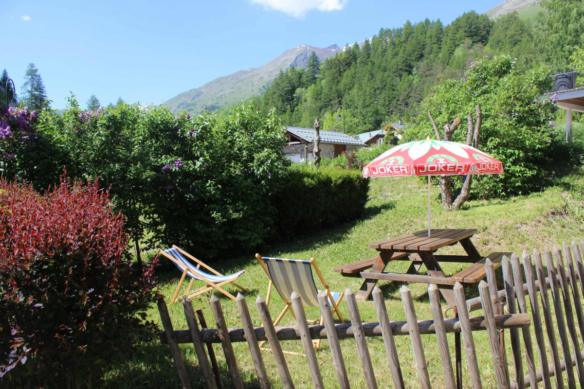 JARDIN CHALET L'ANDORSE - VALLOIRE LA BORGE