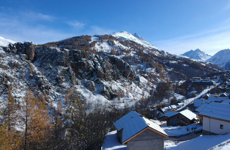 VUE 1 CHALET LES BRAMES - VALLOIRE LE CRET DU SERROZ - VALLOIRE RESERVATIONS