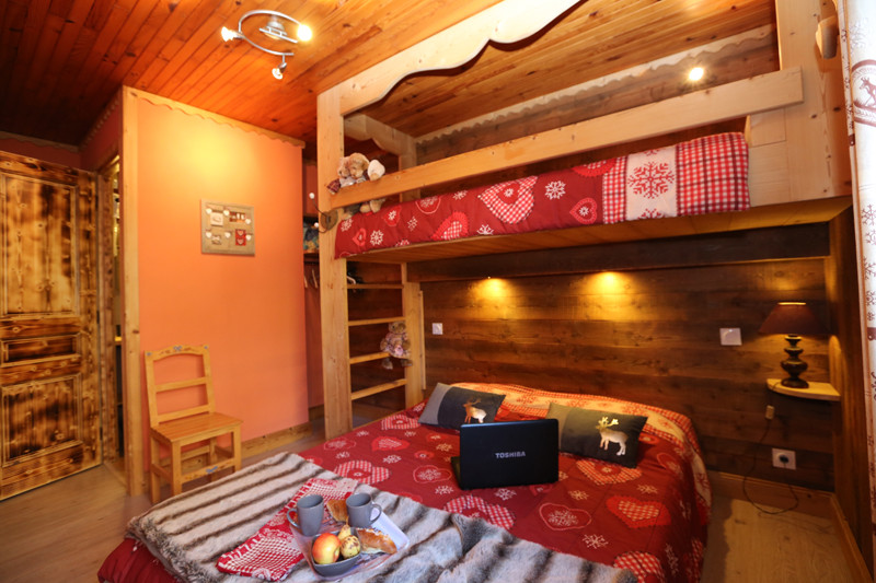 CHAMBRE- APPARTEMENT CORDEE 7 - VALLOIRE CENTRE