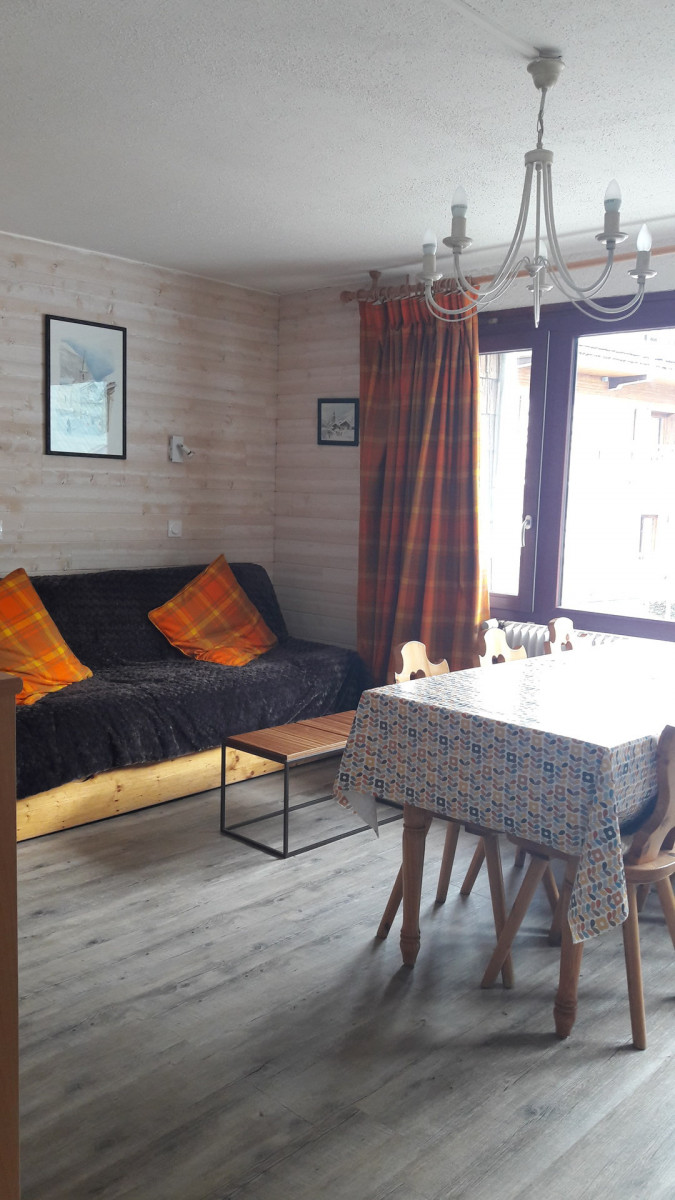 SALON - APPARTEMENT VAL D'AUREA A16 - VALLOIRE CENTRE-VALLOIRE RESERVATIONS