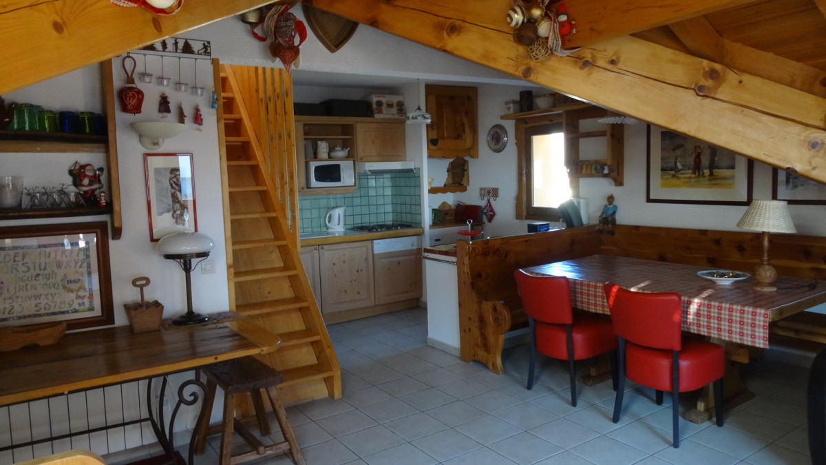 COIN REPAS ET CUISINE - STUDIO BON ACCUEIL 43 - VALLOIRE CENTRE- VALLOIRE RESERVATIONS