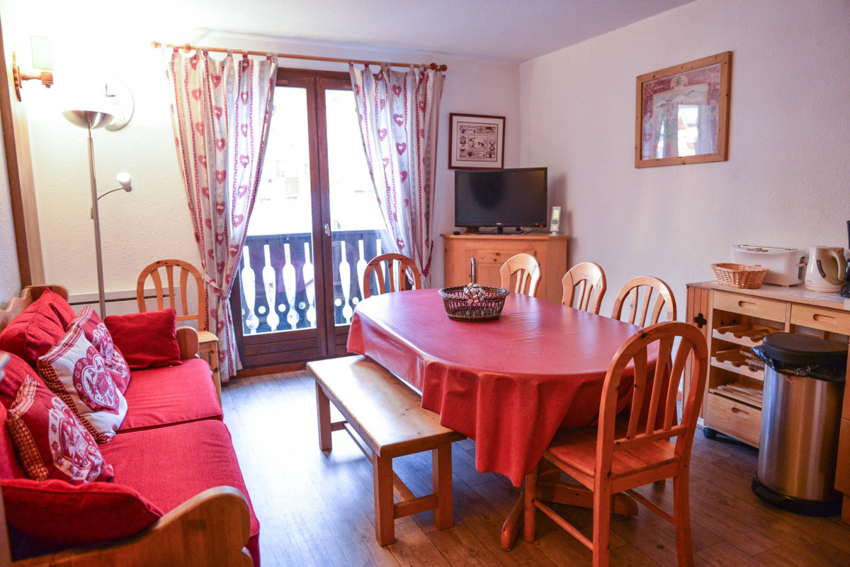 SALON- APPARTEMENT  TIGNY 36 - VALLOIRE CENTRE-VALLOIRE RESERVATIONS