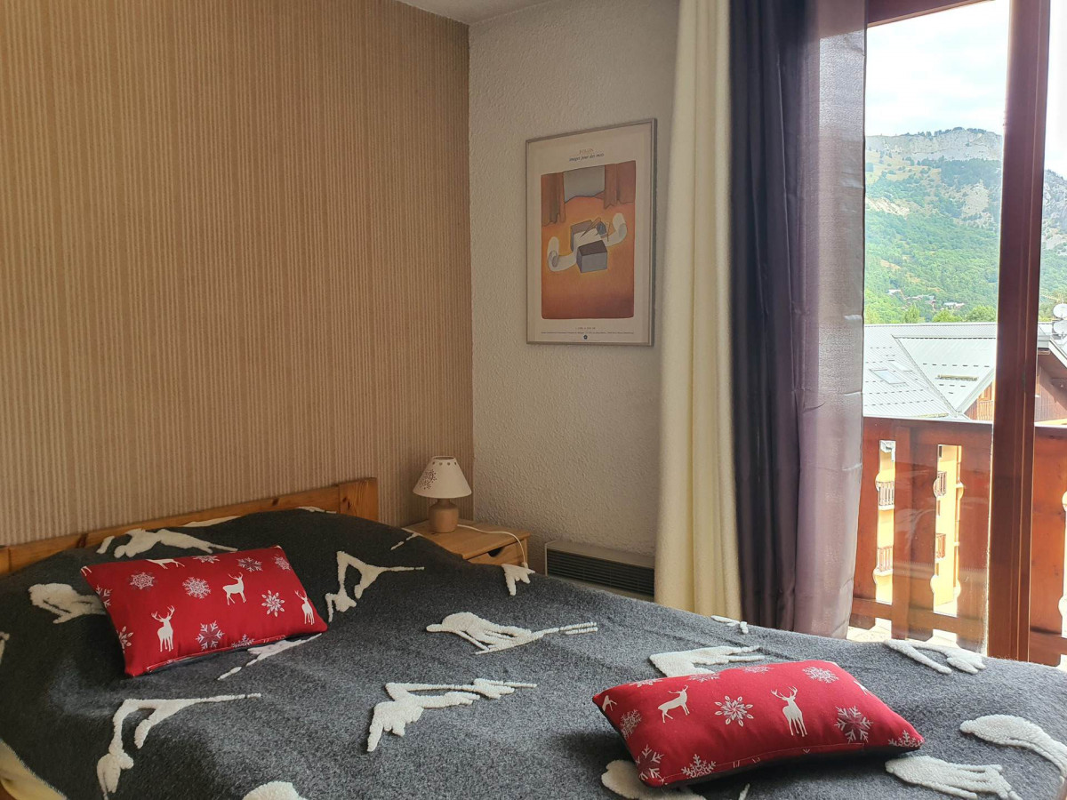 CHAMBRE - APPARTEMENT  BETELGEUSE 93 - VALLOIRE CENTRE