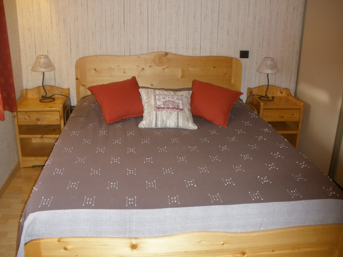 CHAMBRE - APPARTEMENT CHALET ANTARES - VALLOIRE CENTRE