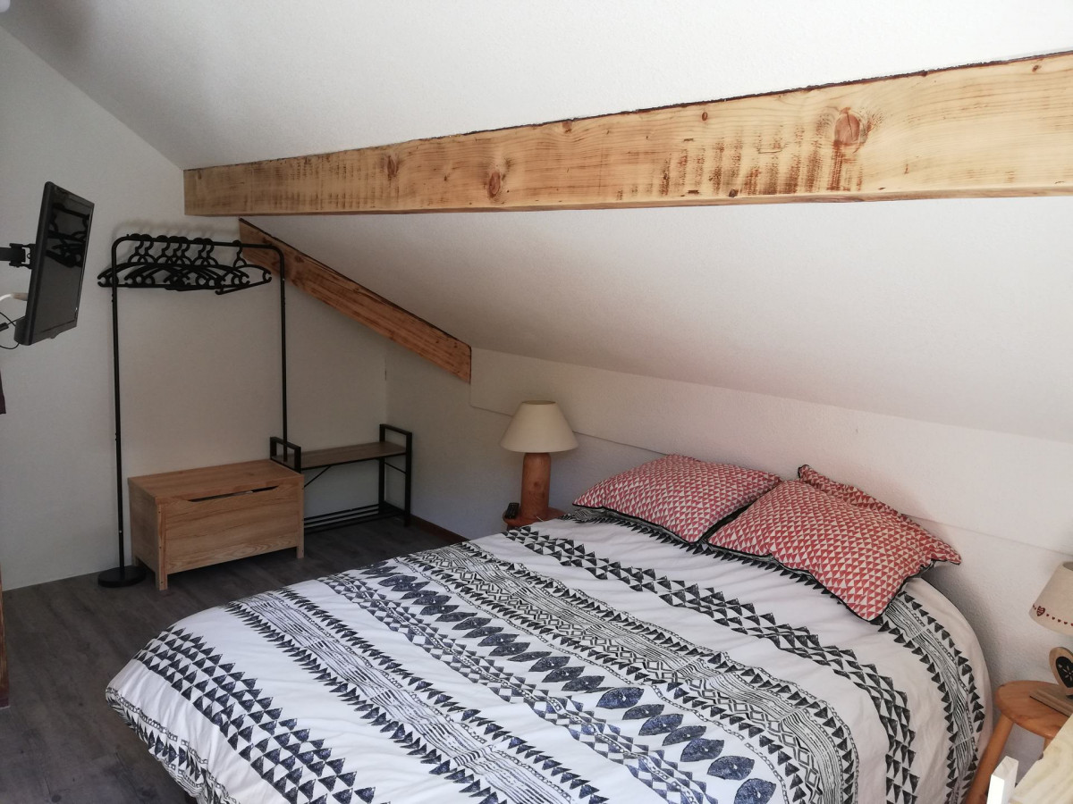 CHAMBRE - APPARTEMENT ROCHECHATEAU 27 - VALLOIRE CENTRE