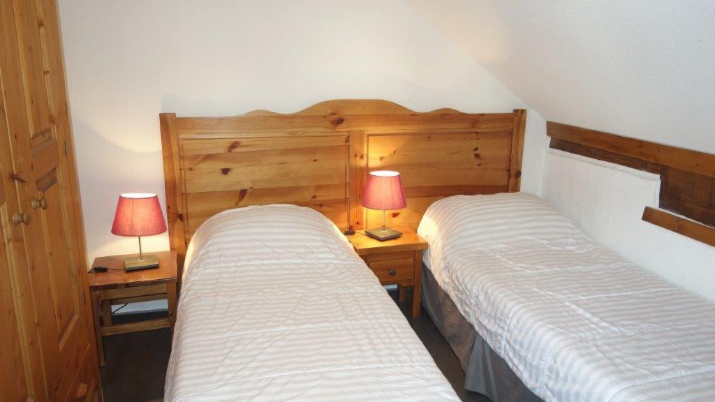 CHAMBRE - APPARTEMENT BRUNEL 51 - VALLOIRE LES CHARBONNIERES