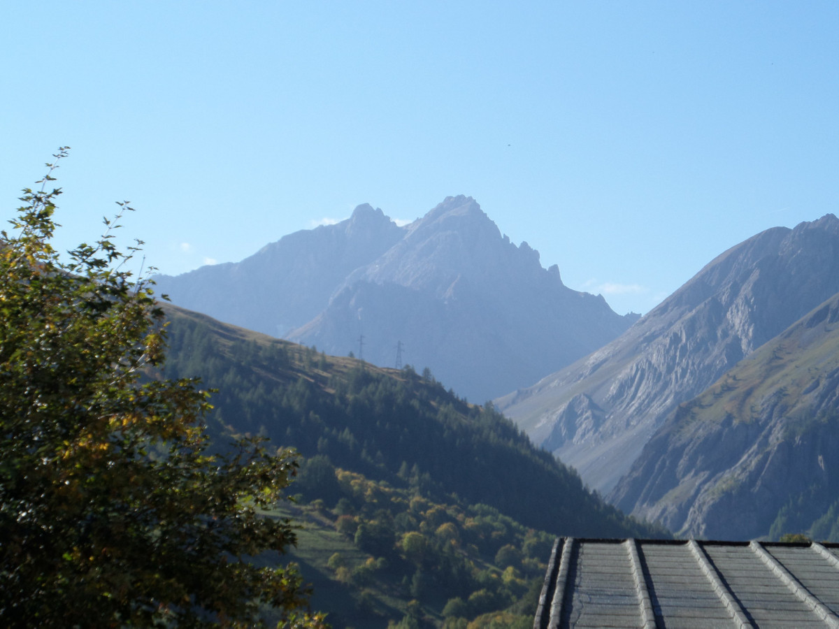 VUE DU BALCON - APPARTEMENT THYMEL 22 - LES VERNEYS VALLOIRE