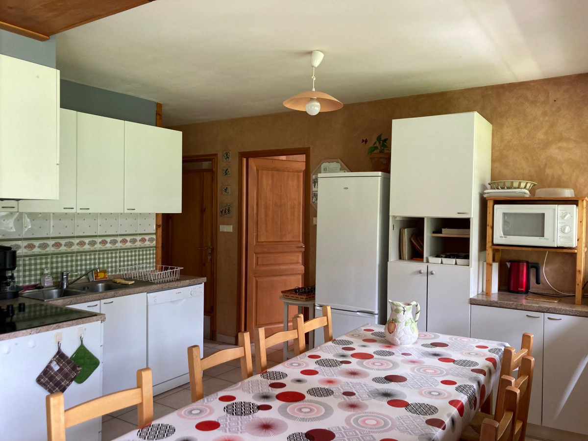 CUISINE - APPARTEMENT  LE BARILLON C - VALLOIRE LES VERNEYS - VALLOIRE RESERVATIONS