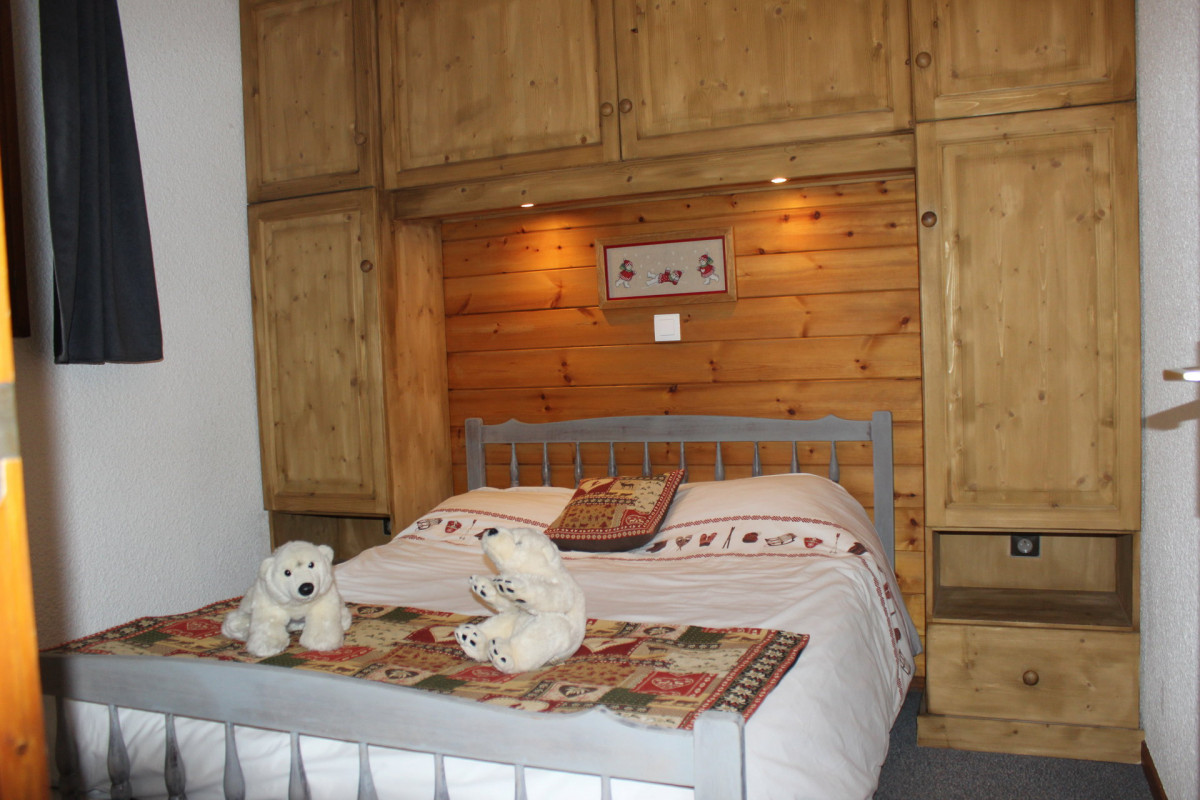 CHAMBRE -APPARTEMENT CHALET L'ANDORSE 4 - VALLOIRE LA BORGE 