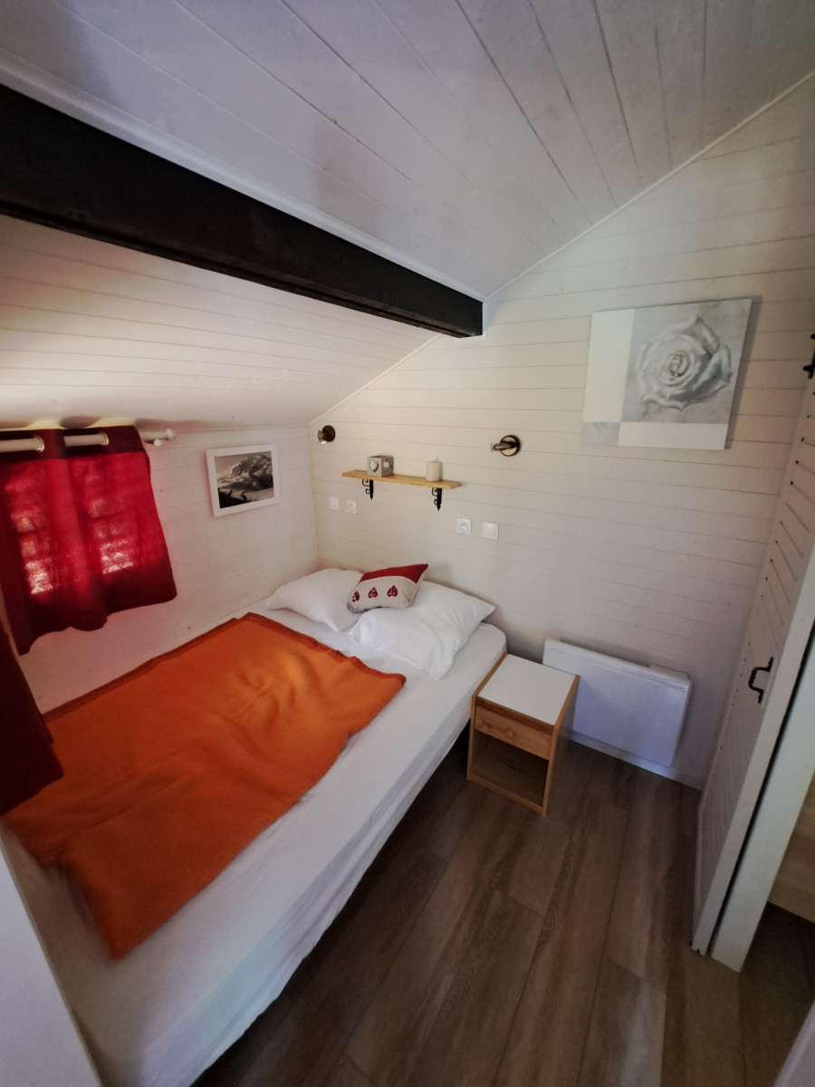 CHAMBRE - CHALET BONNE EAU 1 -VALLOIRE LA BORGE