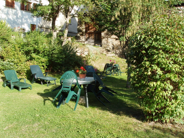 JARDIN - APPARTEMENT LES AGNEAUX - VALLOIRE LES CHOSEAUX VILLE