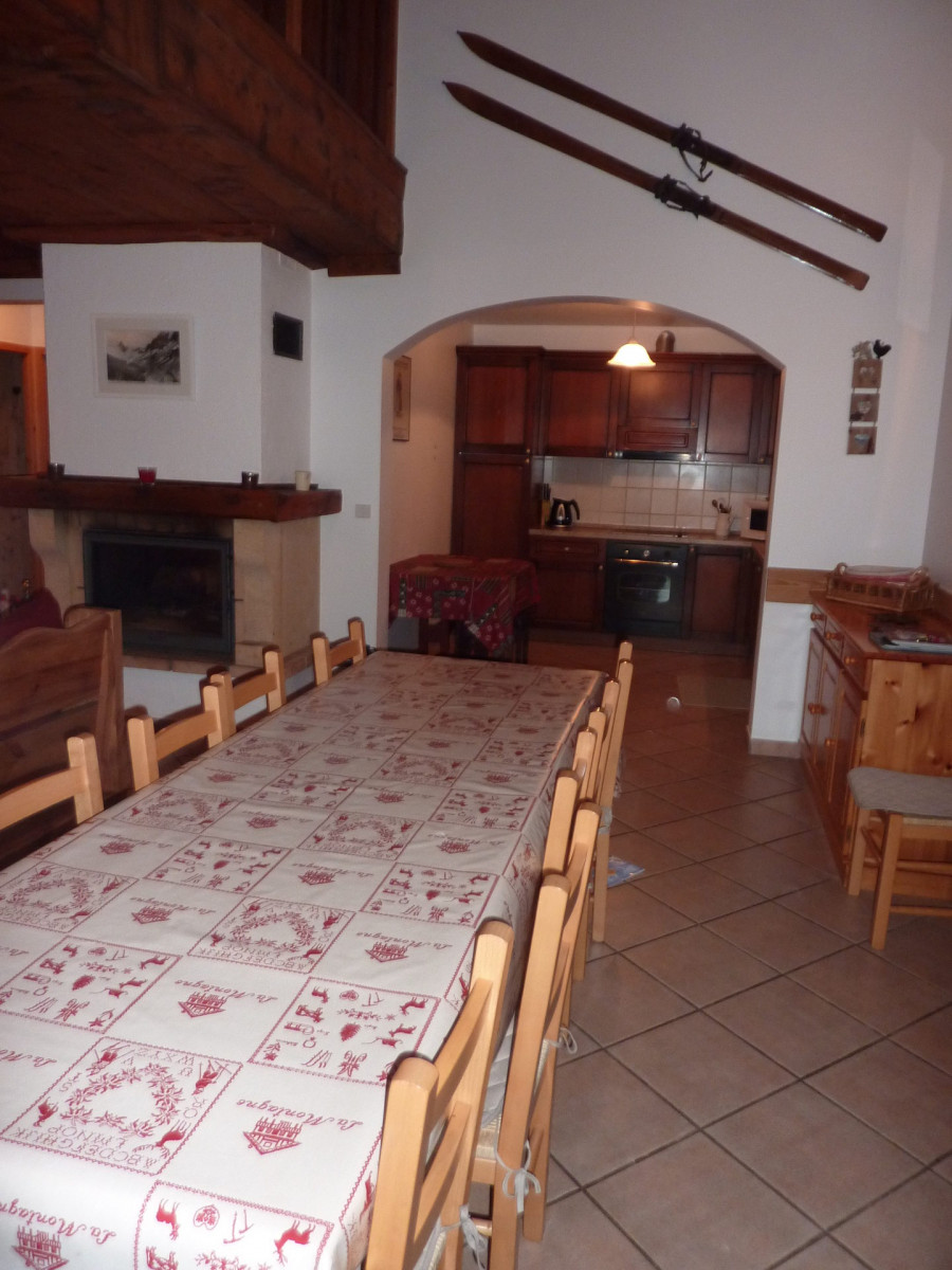 SALLE A MANGER - CHALET CLAVELLA - ARCHAZ VALLOIRE 