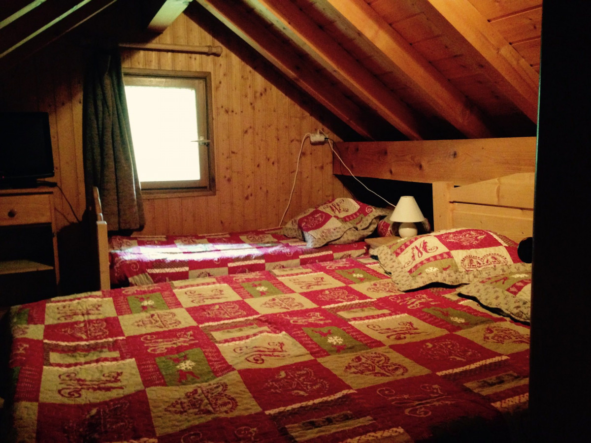 CHAMBRE- APPARTEMENT LUPIN - VALLOIRE LES VERNEYS