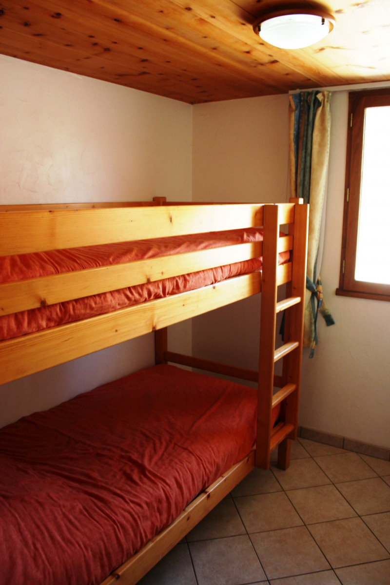 CHAMBRE - APPARTEMENT LES ANCOLIES PRIMEVERE - VALLOIRE LES CLOTS