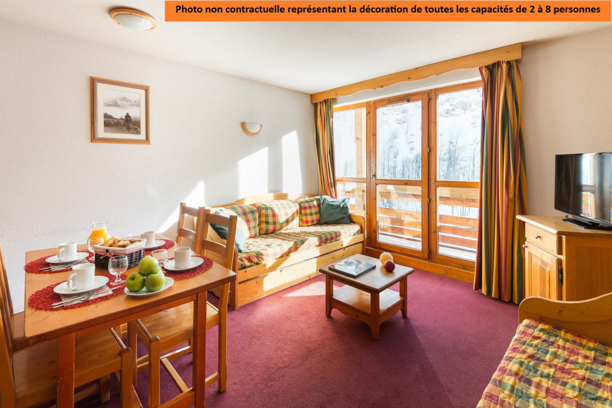 SALON - STUDIO 2PERSONNES - CHALETS DU GALIBIER LAGRANGE - MOULIN BENJAMIN - VALLOIRE RESERVATIONS