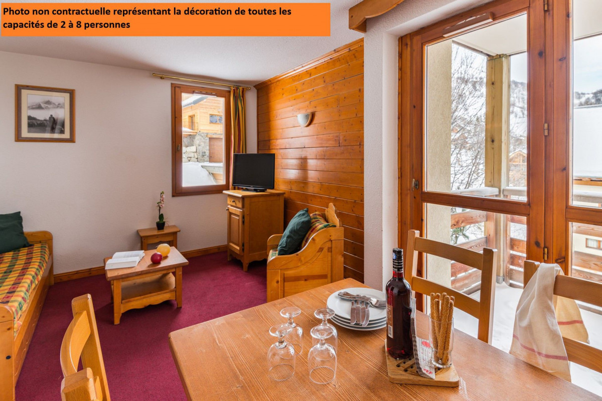 SALON - STUDIO 2PERSONNES - CHALETS DU GALIBIER LAGRANGE - MOULIN BENJAMIN - VALLOIRE RESERVATIONS