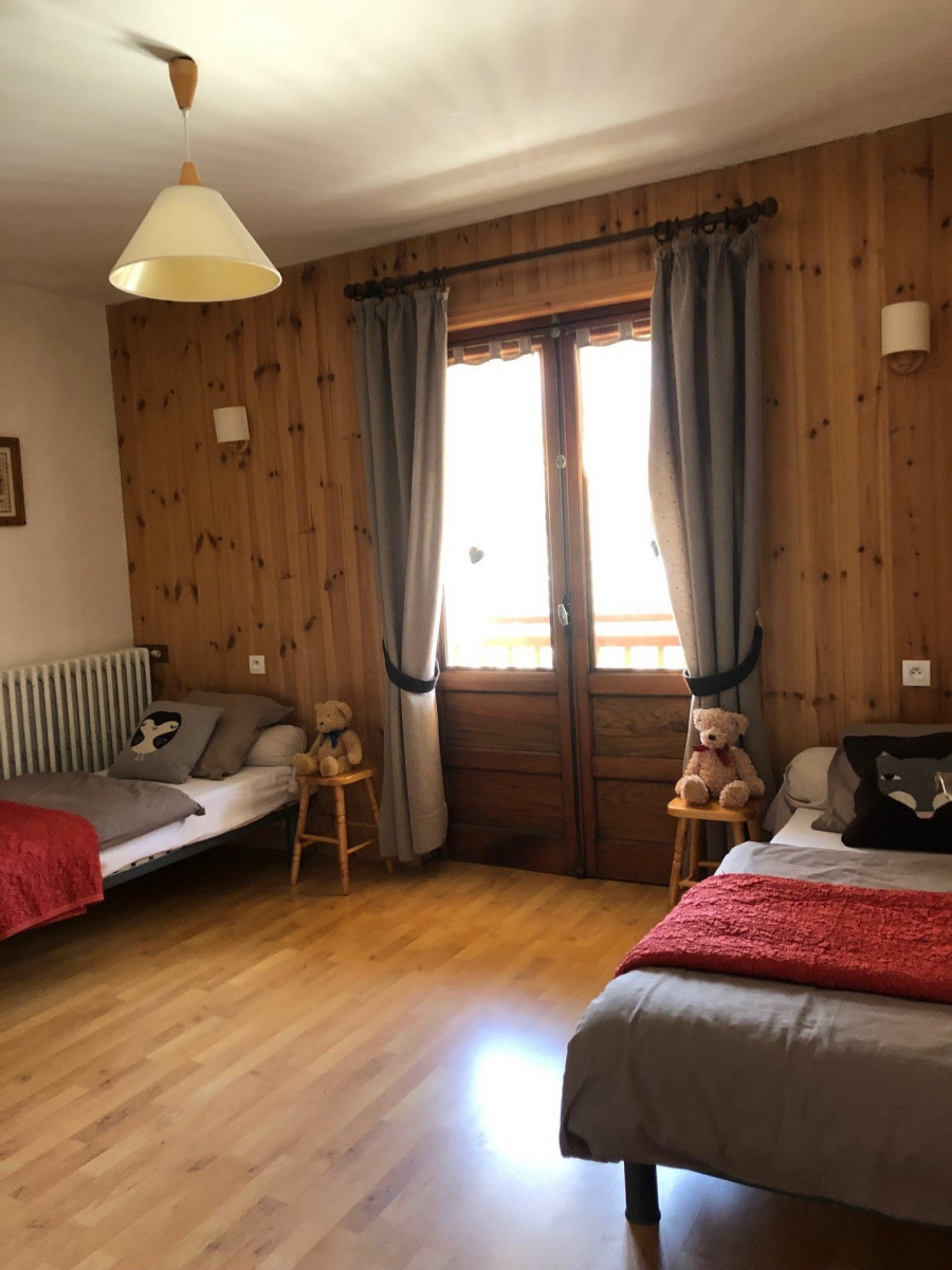 CHAMBRE - APPARTEMENT RIO BENOIT- VALLOIRE LA BORGE