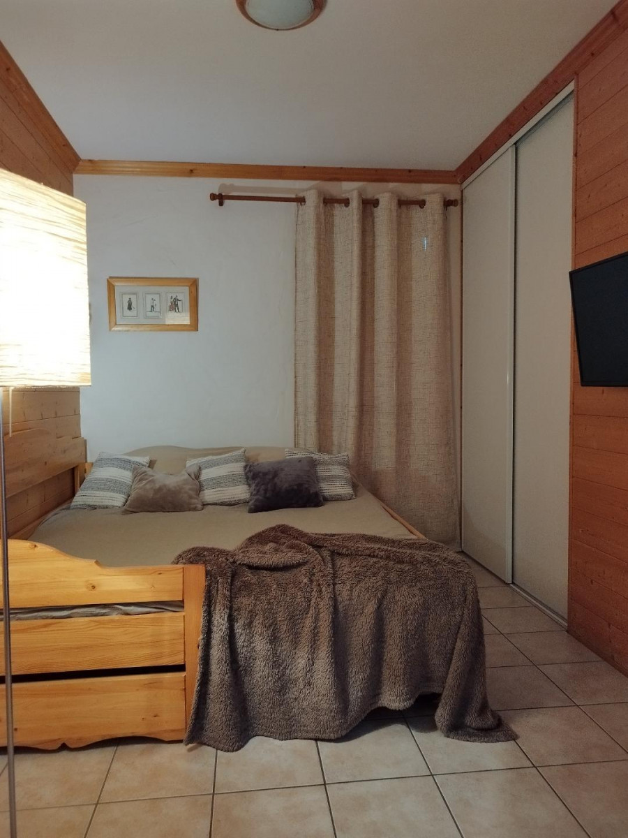 CHAMBRE - APPARTEMENT GROS GRENIER C - VALLOIRE LE SERROZ