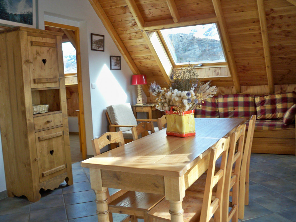 SEJOUR - CHALET LA MOULINIERE APPARTEMENT 1 - VALLOIRE LE SERROZ - VALLOIRE RESERVATIONS