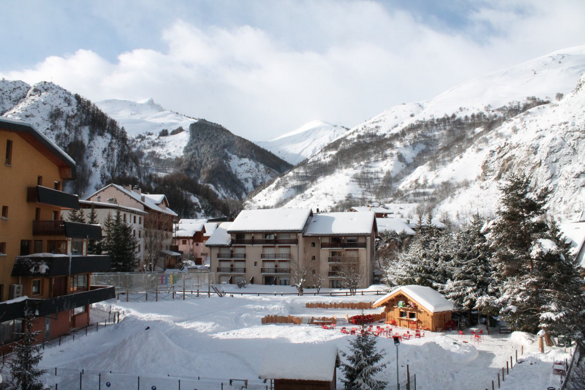 VUE HIVER - STUDIO STEM ROCHEBRUNE - VALLOIRE CENTRE