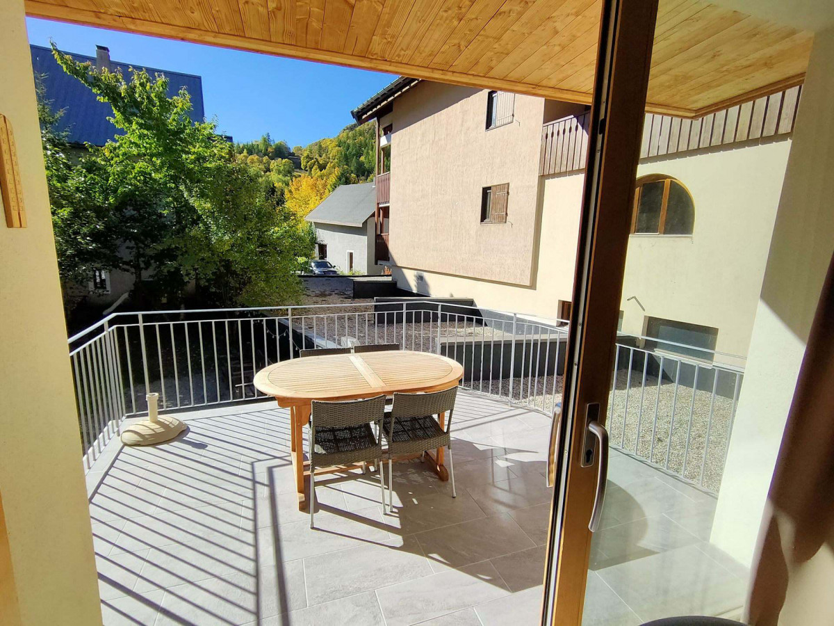 TERRASSE- APPARTEMENT MAISON D'ANGELINE 3 - VALLOIRE CENTRE