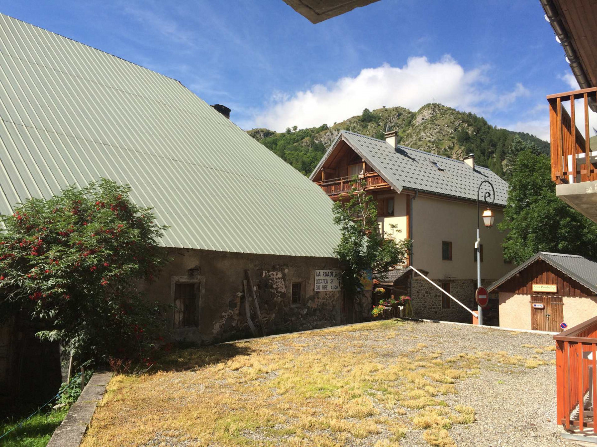 VUE - STUDIO CRET DE PERE N°4 - VALLOIRE CENTRE