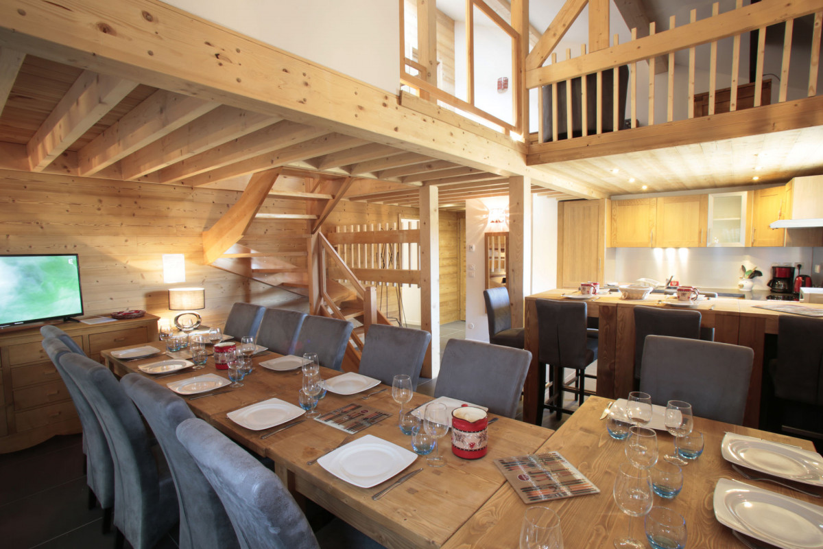 COIN REPAS - APPARTEMENT CHALET GRAND GALIBIER N°2- VALLOIRE LES VERNEYS