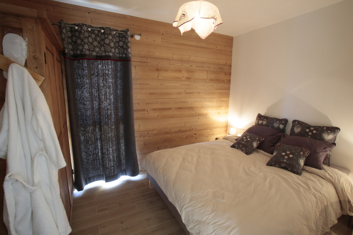 CHAMBRE - APPARTEMENT CHALET GRAND GALIBIER N°2- VALLOIRE LES VERNEYS