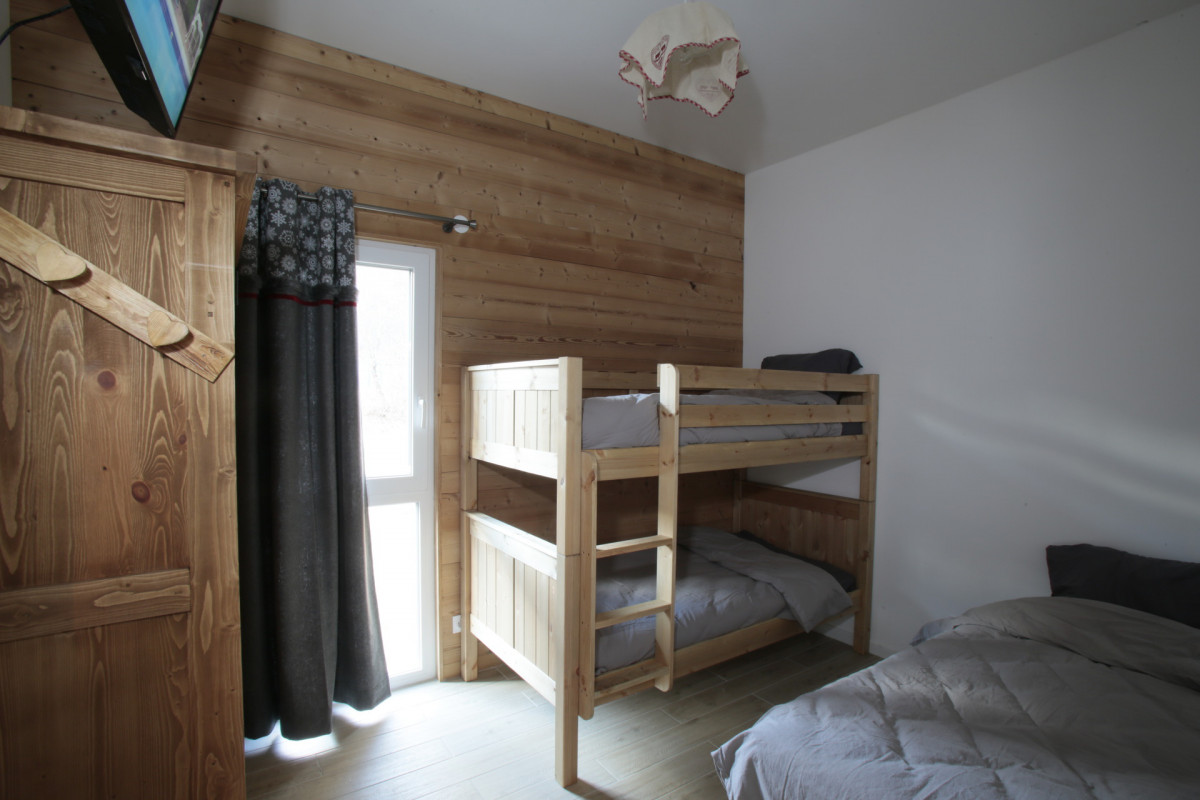 CHAMBRE - APPARTEMENT CHALET GRAND GALIBIER N°3- VALLOIRE LES VERNEYS