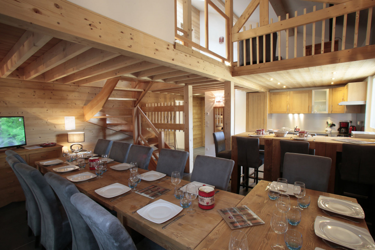 COIN REPAS - APPARTEMENT CHALET GRAND GALIBIER N°4- VALLOIRE LES VERNEYS - VALLOIRE RESERVATIONS