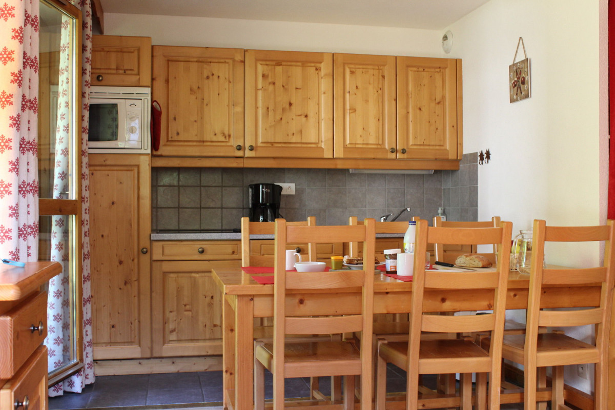 COIN REPAS - APPARTEMENT CHALETS GALIBIER 2 N° 322 - MOULIN BENJAMIN - VALLOIRE