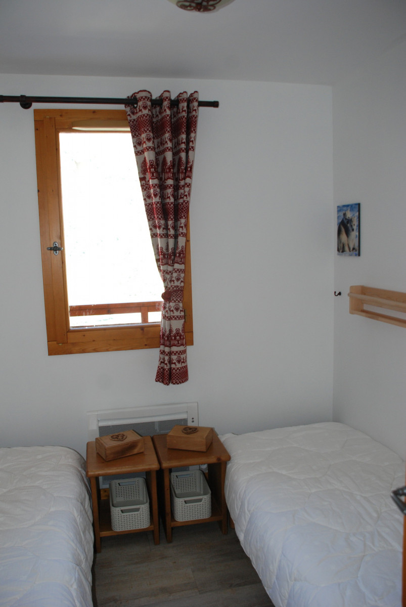 CHAMBRE - APPARTEMENT CHALETS DE LA VALLEE D'OR EDELWEISS 101 - LES CHARBONNIERES VALLOIRE