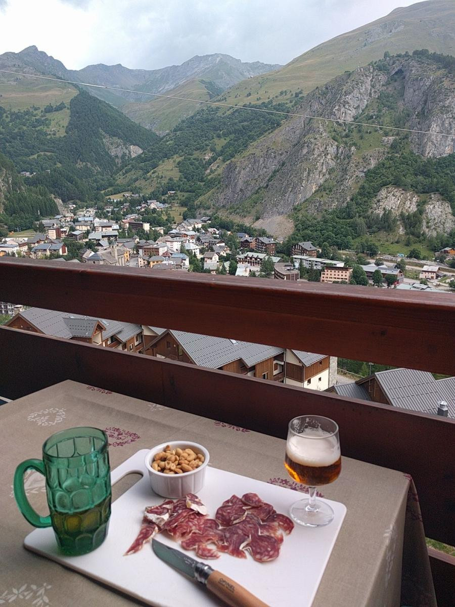 VUE DU BALCON  - APPARTEMENT CHALETS DE LA VALLEE D'OR EDELWEISS 100 - LES CHARBONNIERES VALLOIRE