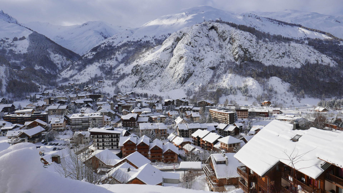 VUE DU BALCON - APPARTEMENT CHALETS DE LA VALLEE D'OR EDELWEISS 100 - LES CHARBONNIERES VALLOIRE