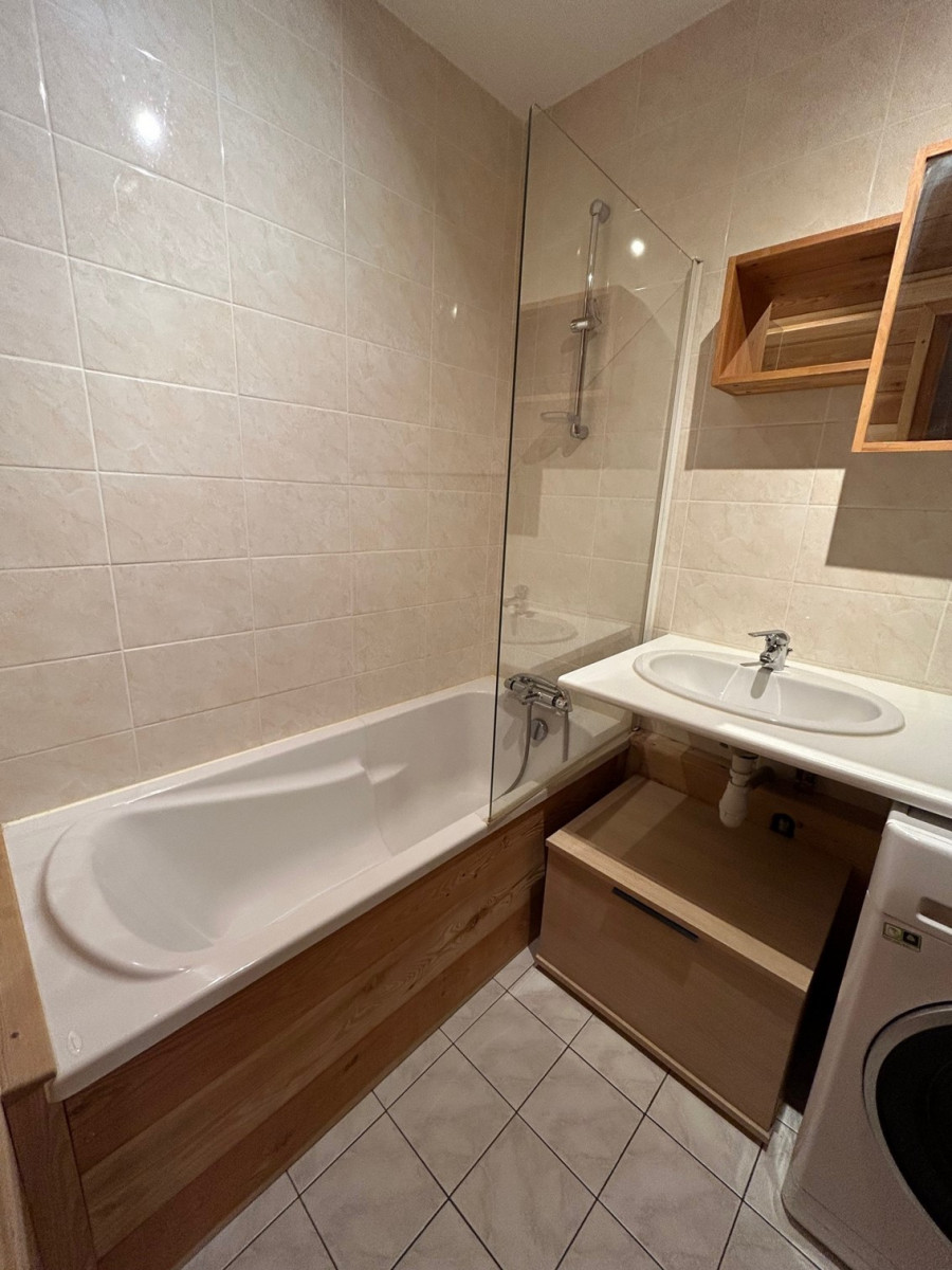 SALLE DE BAIN- APPARTEMENT LES AROLLES H N°83 - VALLOIRE LES VERNEYS