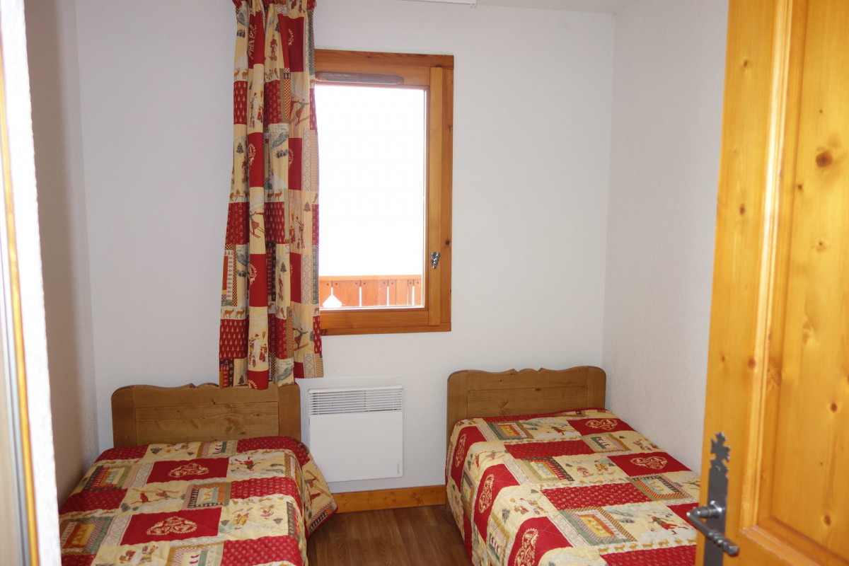 CHAMBRE - APPARTEMENT CHALETS DE LA VALLEE D'OR CAMPANULE 400 - LES CHARBONNIERES VALLOIRE