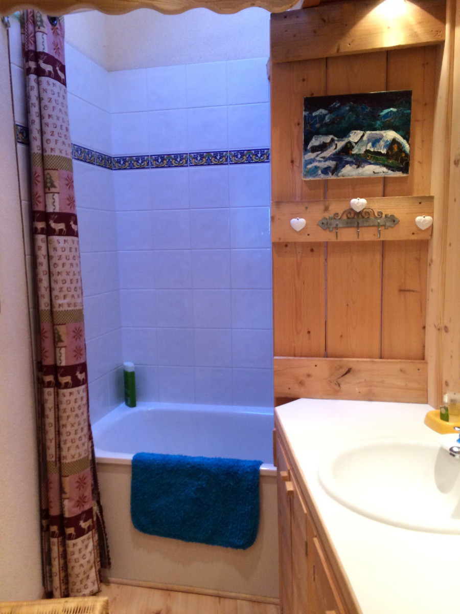 SALLE DE BAIN - APPARTEMENT CHALET L'ALP DU PONTET B3 - VALLOIRE LE PONTET