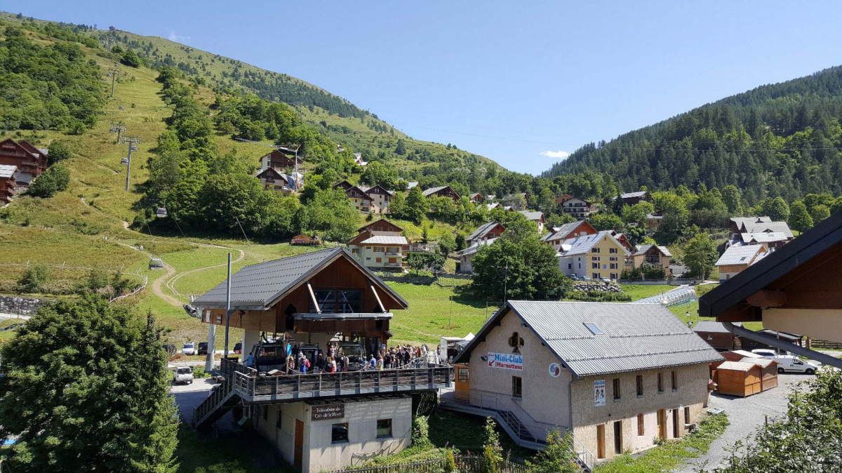 VUE ETE - APPARTEMENT LA RESIDENCE REFUGE D'ANGELINE - VALLOIRE CENTRE