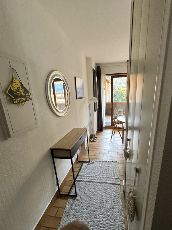 ENTREE  - APPARTEMENT ROCHEVERT 25 - VALLOIRE CENTRE