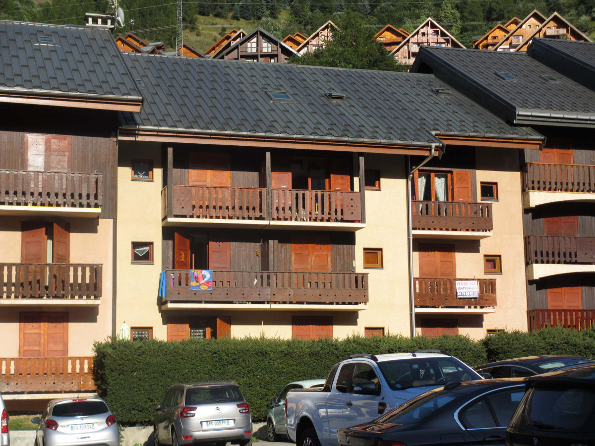 RESIDENCE - APPARTEMENT  BETELGEUSE 86 - VALLOIRE CENTRE