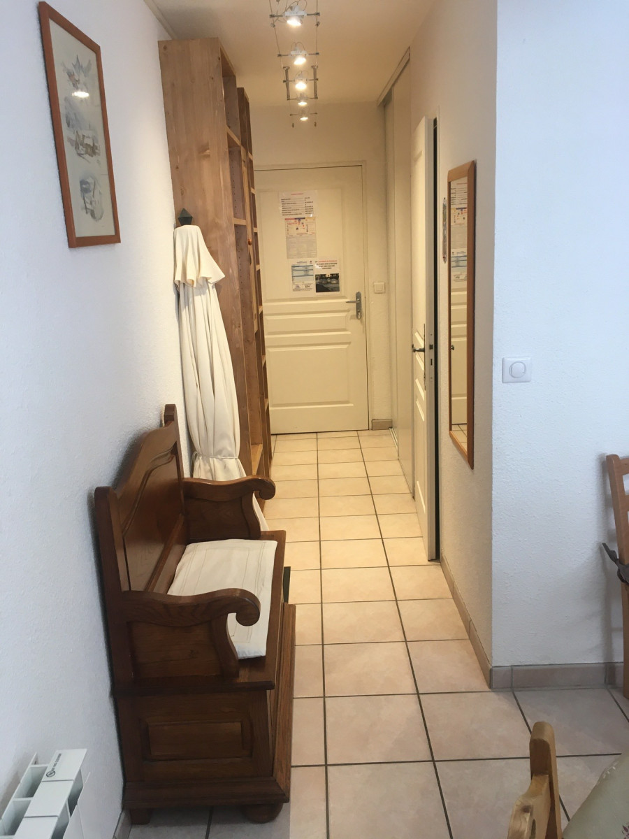 COULOIR - APPARTEMENT ROCHES FLEURIES B12 - VALLOIRE CENTRE