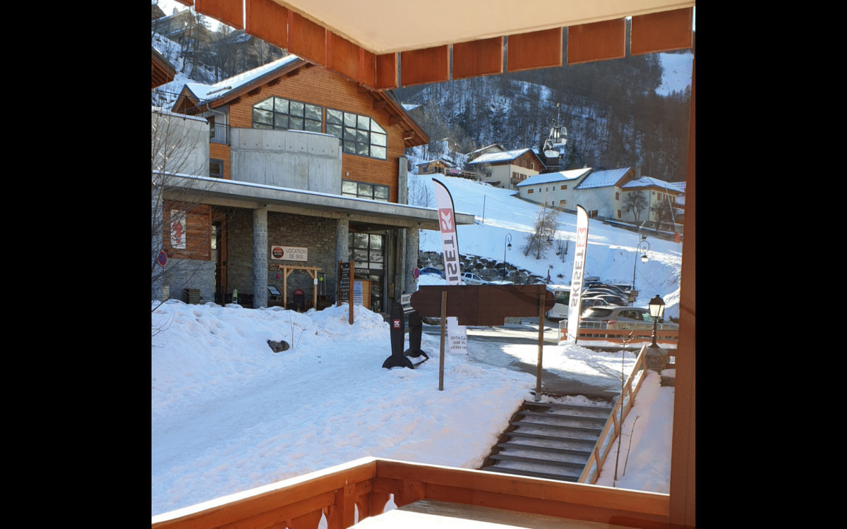 VUE BALCON - APPARTEMENT ROCHECHATEAU 17 - VALLOIRE CENTRE