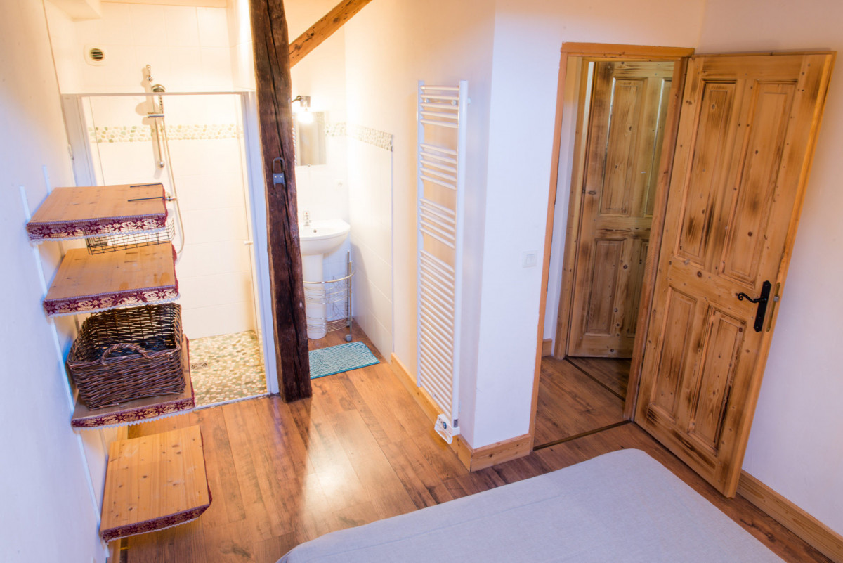 CHAMBRE 4 - APPARTEMENT - ABRIBERGERIE - VALLOIRE LA RUAZ 