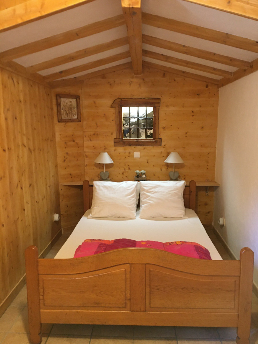 CHAMBRE - APPARTEMENT COTAMORE N°1 - VALLOIRE CENTRE