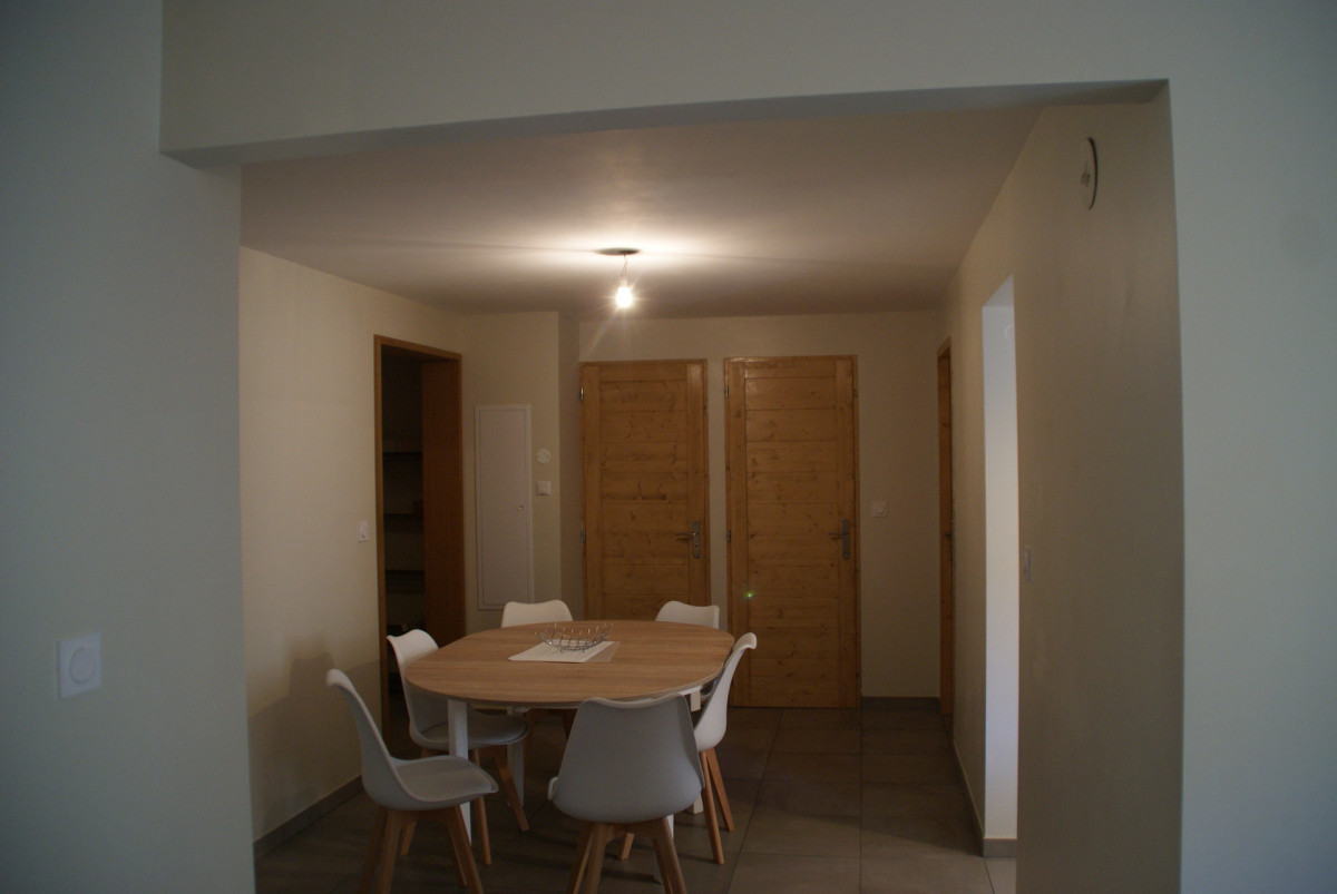 COIN REPAS - APPARTEMENT LES LIGNIERES 1 -VALLOIRE CENTRE - VALLOIRE RESERVATIONS