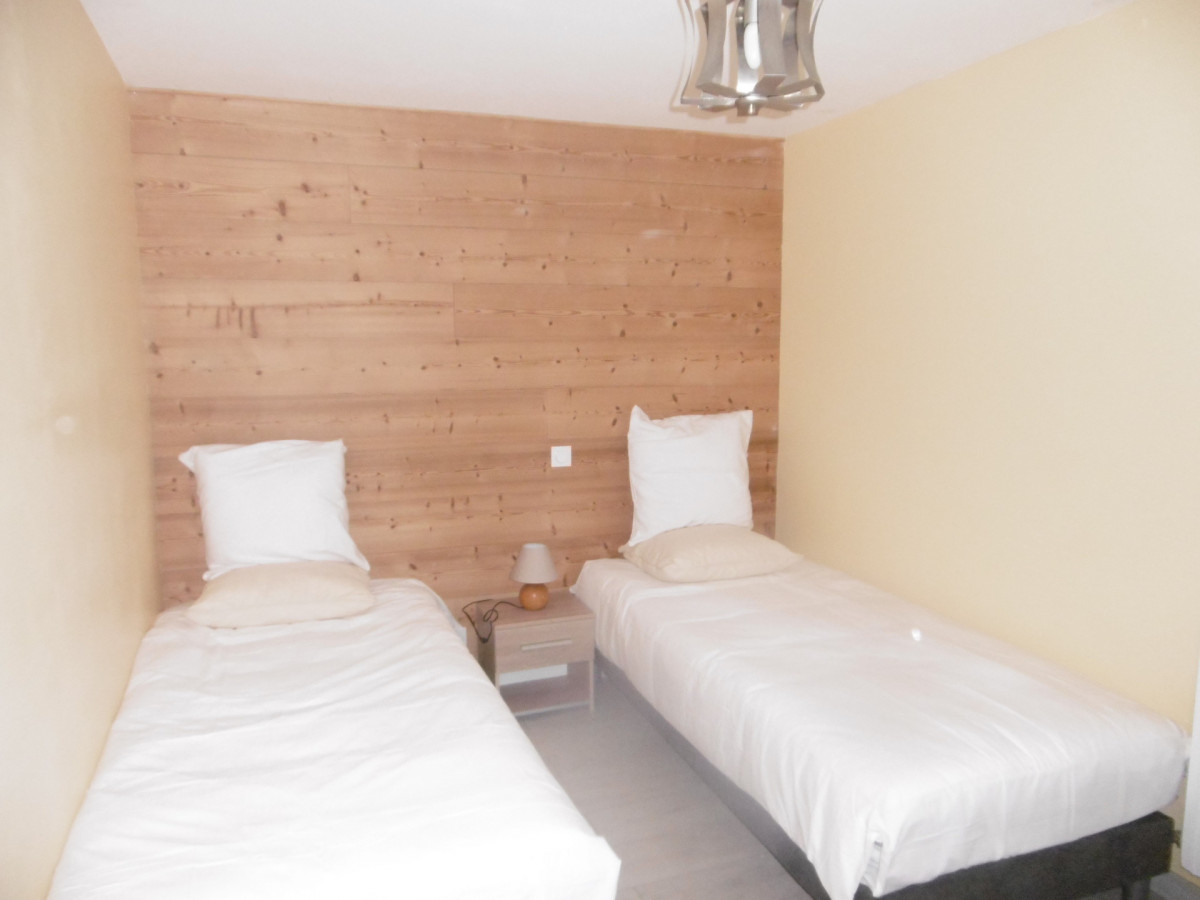 CHAMBRE- APPARTEMENT LES LIGNIERES 1 -VALLOIRE CENTRE 